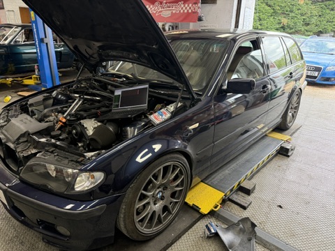 E46 gallery image