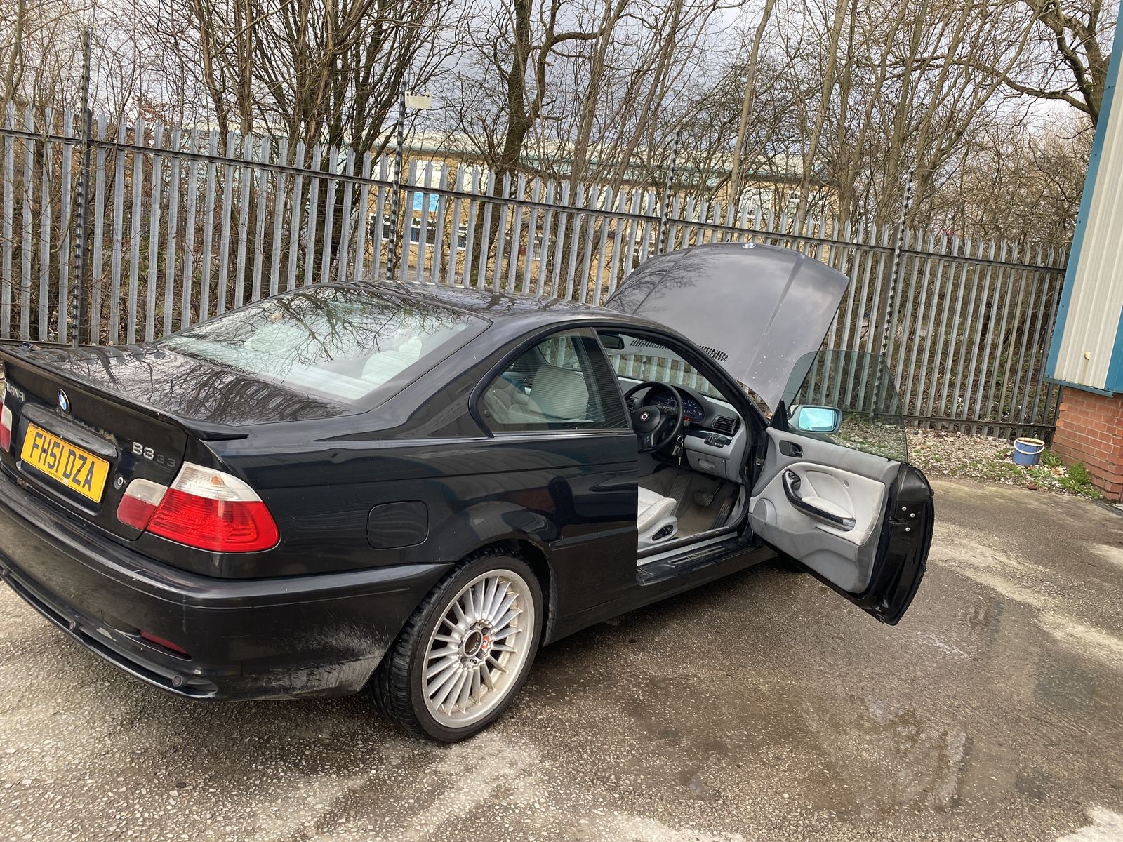 E46 gallery image